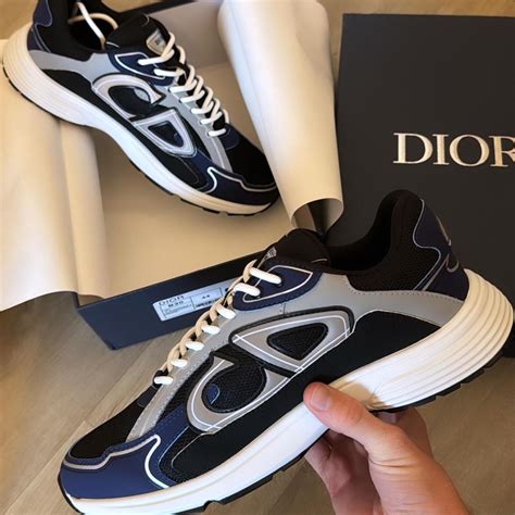 dior trainers sizing|dior b30 trainers for men.